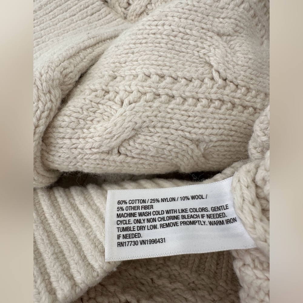 Universal Thread Cream Cable Knit Sweater - Picture 6 of 7